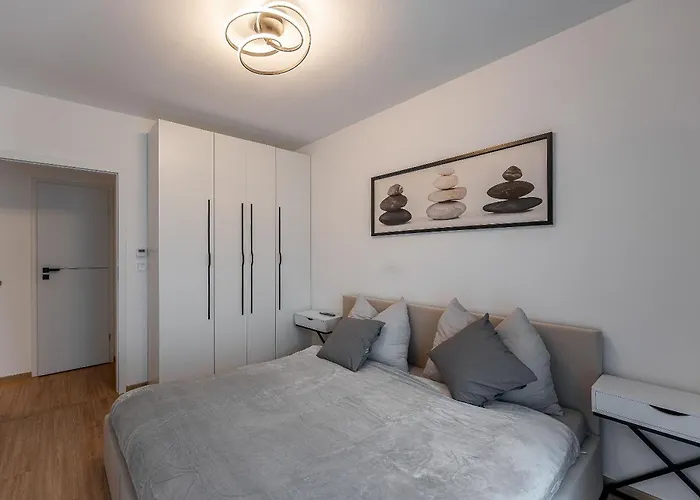 Serenity Apartament *